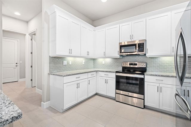 7 NEWHAVEN LANE, Ormond Beach, FL 32174