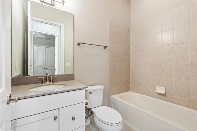 7 NEWHAVEN LANE, Ormond Beach, FL 32174