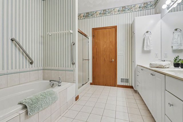 109 Brighton Park, Battle Creek City, MI 49015