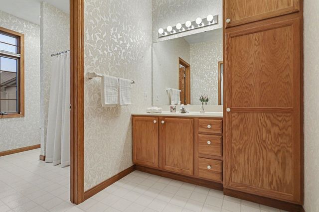 109 Brighton Park, Battle Creek City, MI 49015