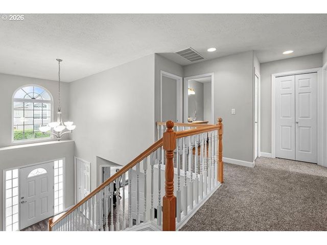 715 SHADOWWOOD Loop, Keizer, OR 97303