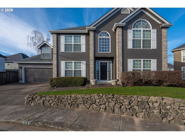 715 SHADOWWOOD Loop, Keizer, OR 97303