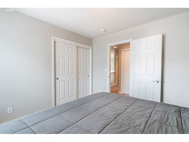 715 SHADOWWOOD Loop, Keizer, OR 97303