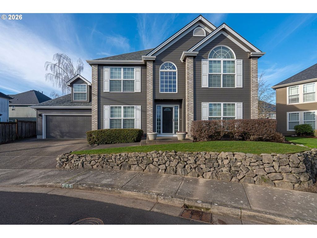 715 SHADOWWOOD Loop, Keizer, OR 97303