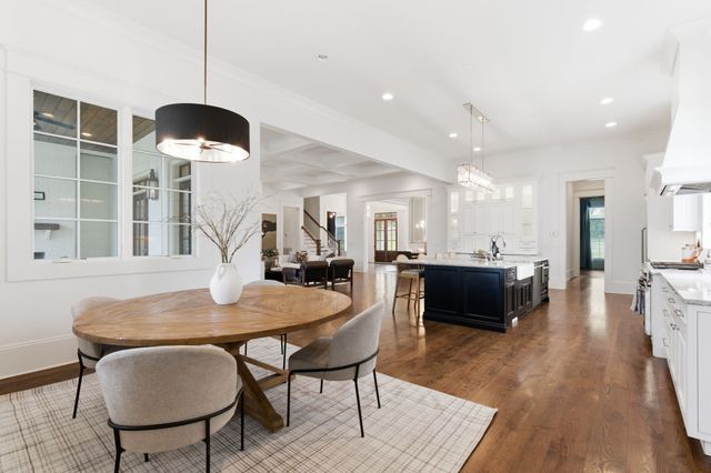 2803 Hemingway Dr, Nashville, TN 37215