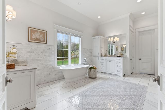 2803 Hemingway Dr, Nashville, TN 37215