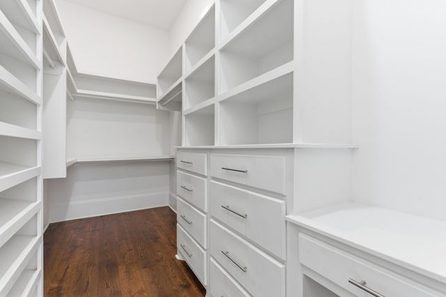 2803 Hemingway Dr, Nashville, TN 37215