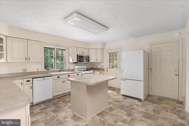 179 WOODRIDGE LN, Winchester, VA 22603