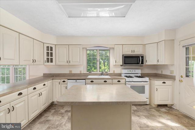 179 WOODRIDGE LN, Winchester, VA 22603
