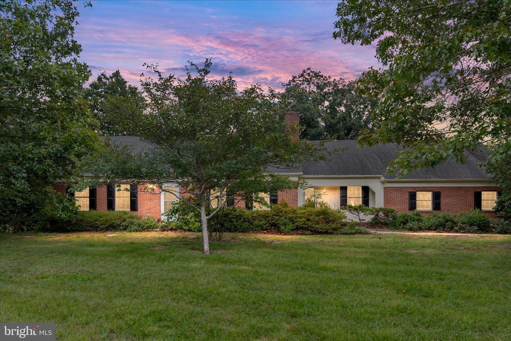 179 WOODRIDGE LN, Winchester, VA 22603