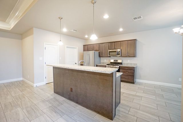 1417 Overshine Lane, Midland, TX 79705