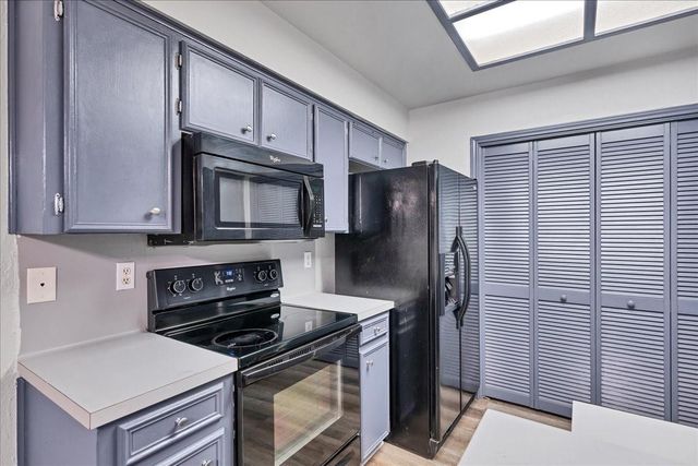 381 FANTAIL LOOP A, Lakeway, TX 78734