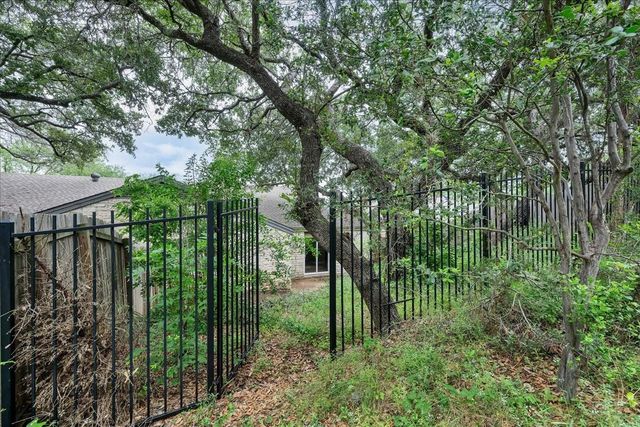 381 FANTAIL LOOP A, Lakeway, TX 78734