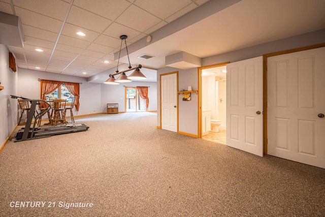 1724 Middle Point Drive, Alger, MI 48610