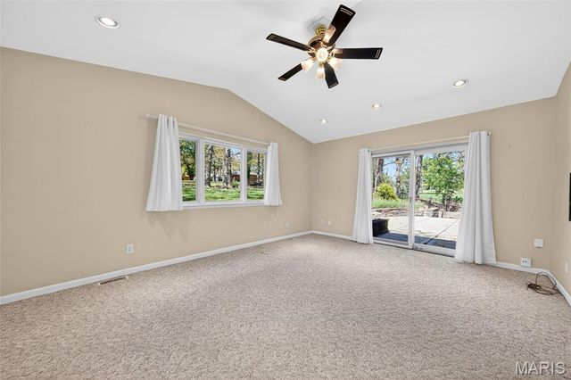 8827 Rock Forest Drive, Grantwood Village, MO 63123