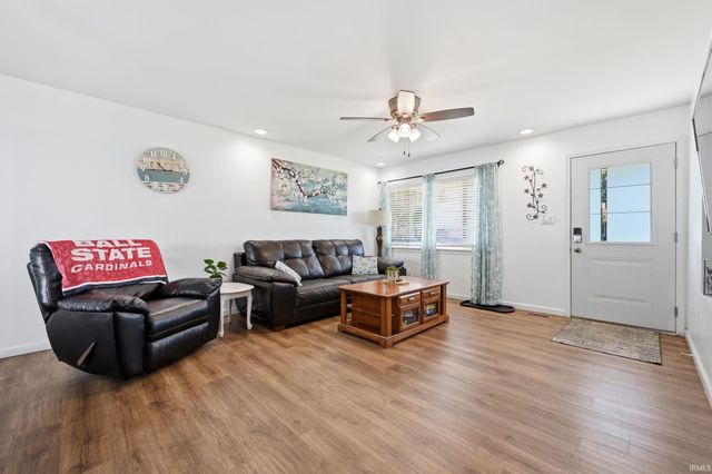 2805 N Belmont Drive, Muncie, IN 47304