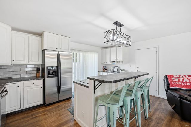 2805 N Belmont Drive, Muncie, IN 47304