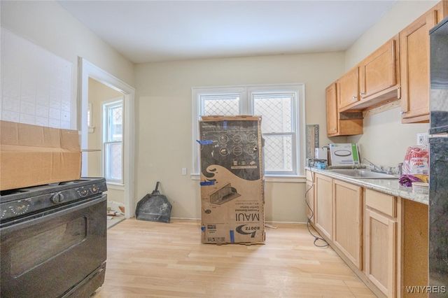 27 Kamper Avenue, Buffalo, NY 14210