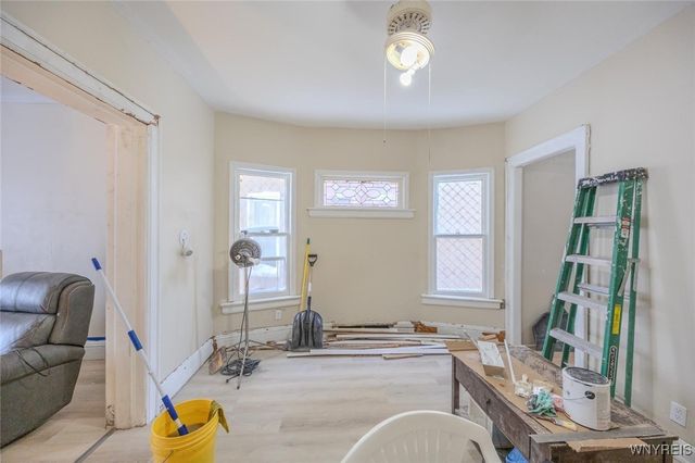 27 Kamper Avenue, Buffalo, NY 14210