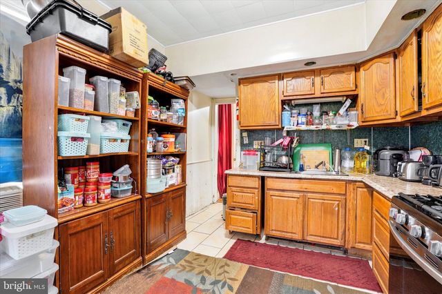 124 S EVANS ST, Pottstown, PA 19464