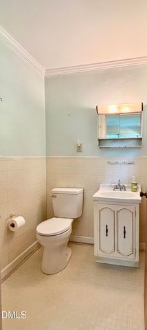 12 S Circle Drive, Chapel Hill, NC 27516