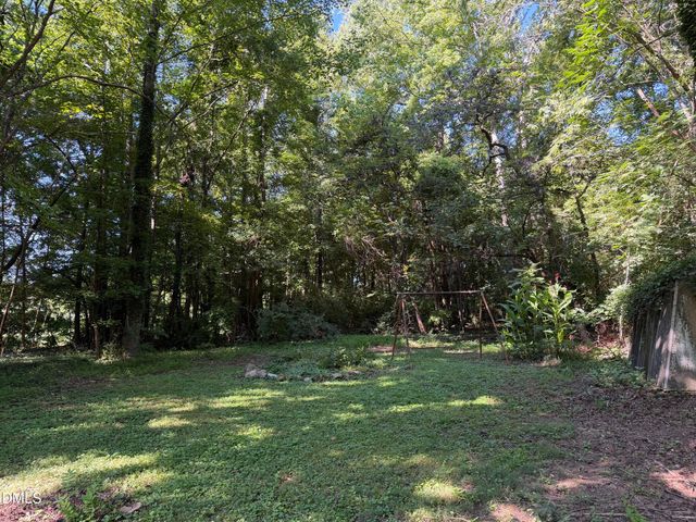 12 S Circle Drive, Chapel Hill, NC 27516
