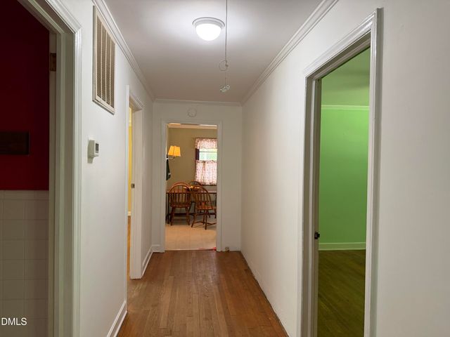 12 S Circle Drive, Chapel Hill, NC 27516