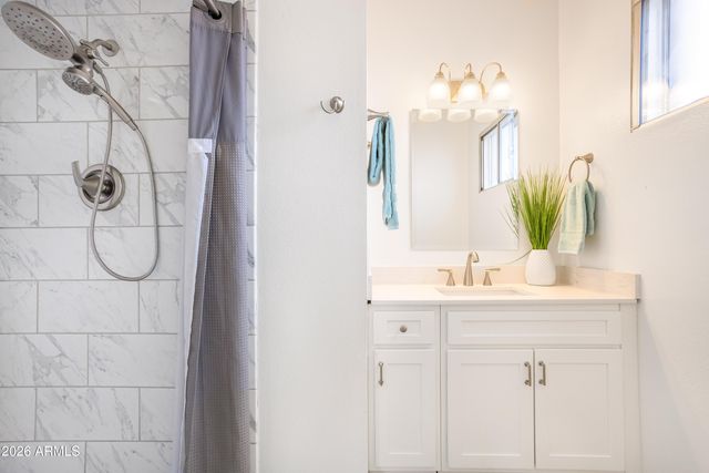 1103 E EL Sonoro Drive, Sierra Vista, AZ 85635