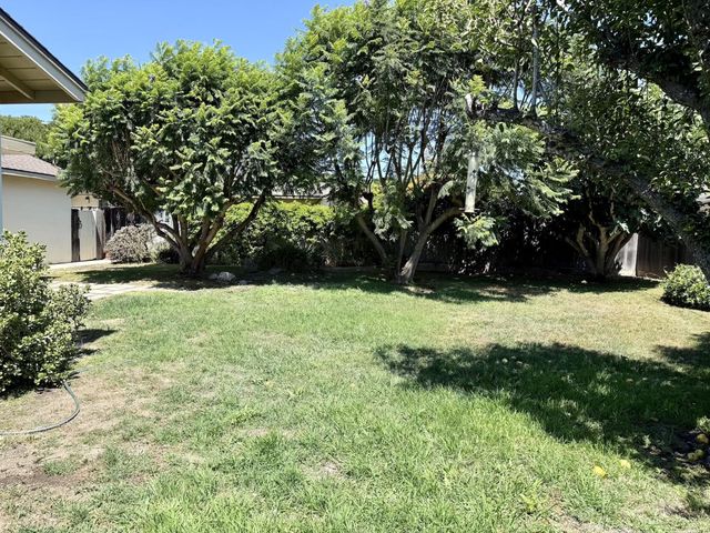 631 W Alisal Street, Salinas, CA 93901