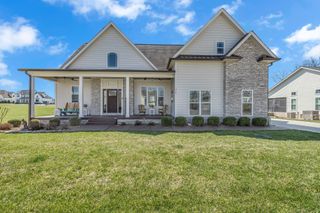 214 River Watch Way, Winchester, TN 37398