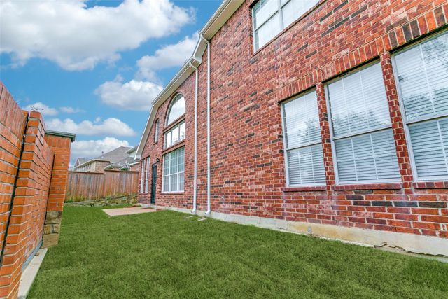 9204 Bottlebrush Lane, Irving, TX 75063
