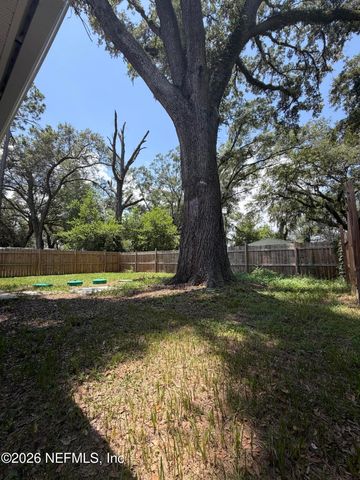 11126 PINE Street, Jacksonville, FL 32218