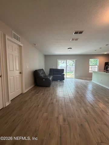 11126 PINE Street, Jacksonville, FL 32218