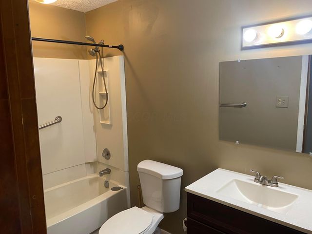 1225 Ackerman Avenue, Marion, OH 43302