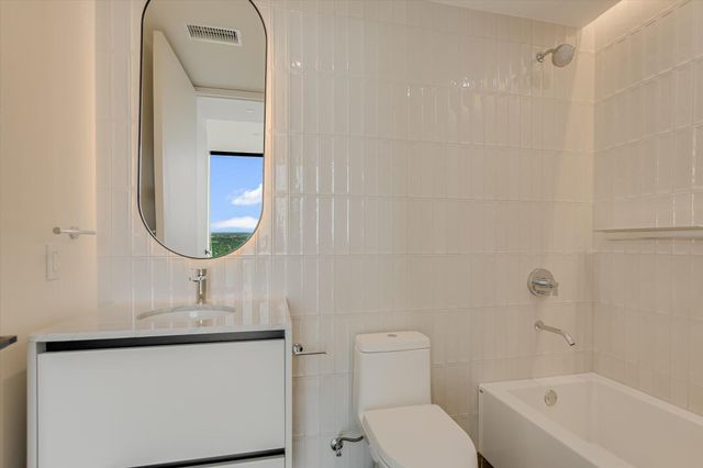 610 Davis ST 4903, Austin, TX 78701