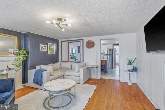 116 SOUTH ST, Phoenixville, PA 19460