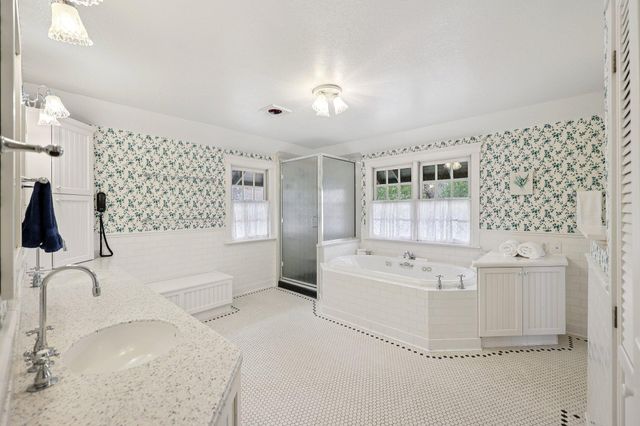 15 2nd Avenue SW, Oronoco, MN 55960