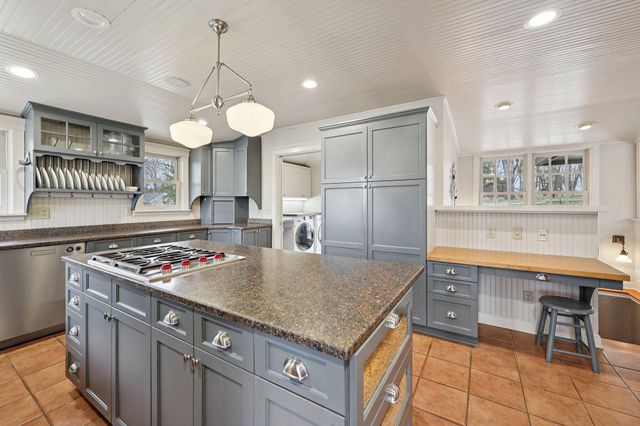 15 2nd Avenue SW, Oronoco, MN 55960