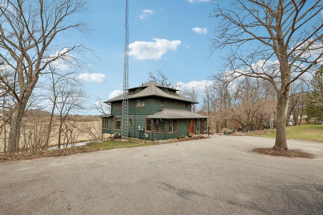 15 2nd Avenue SW, Oronoco, MN 55960