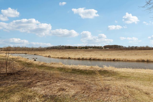 15 2nd Avenue SW, Oronoco, MN 55960