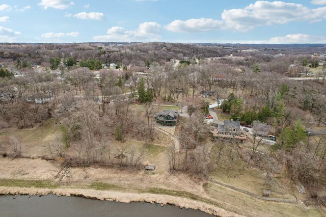 15 2nd Avenue SW, Oronoco, MN 55960