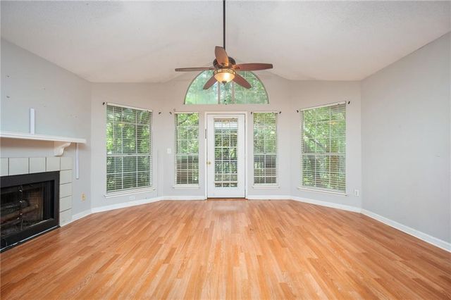 915 Wentworth Court, Johns Creek, GA 30022