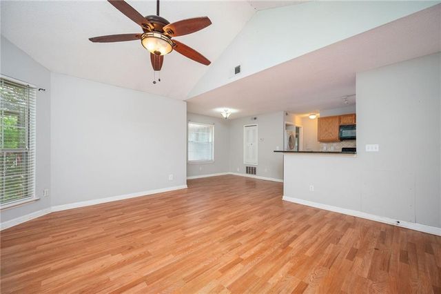 915 Wentworth Court, Johns Creek, GA 30022