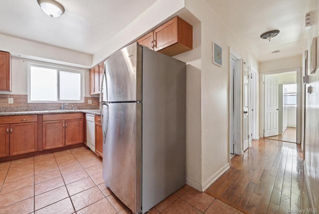 117 Woodside Avenue, Freeport, NY 11520
