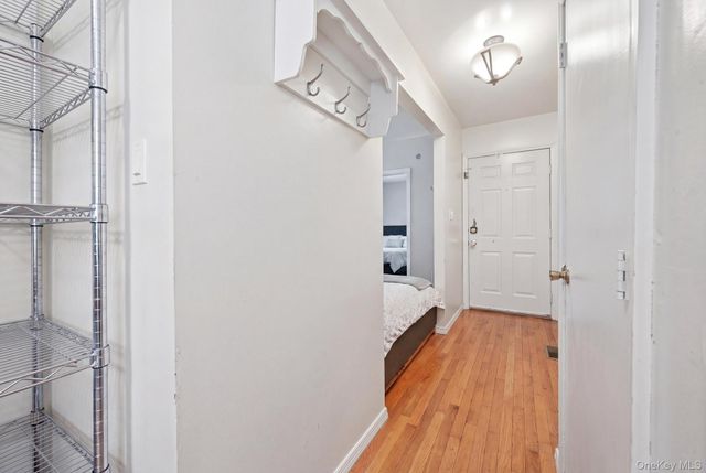 117 Woodside Avenue, Freeport, NY 11520