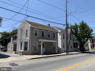 36 N EARL ST, Shippensburg, PA 17257