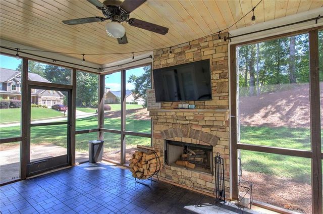 19 Wickford Way, Villa Rica, GA 30180