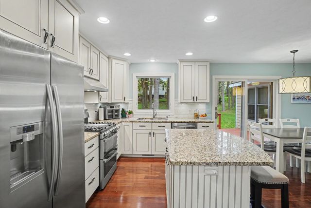 205 Woodlark Court, Park Twp, MI 49424