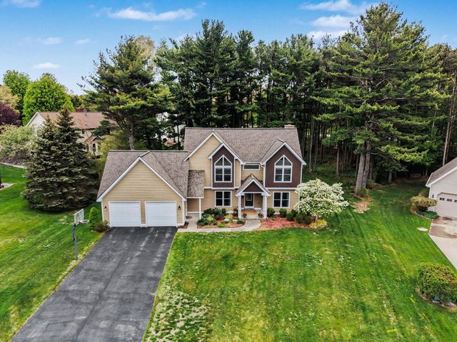 205 Woodlark Court, Park Twp, MI 49424
