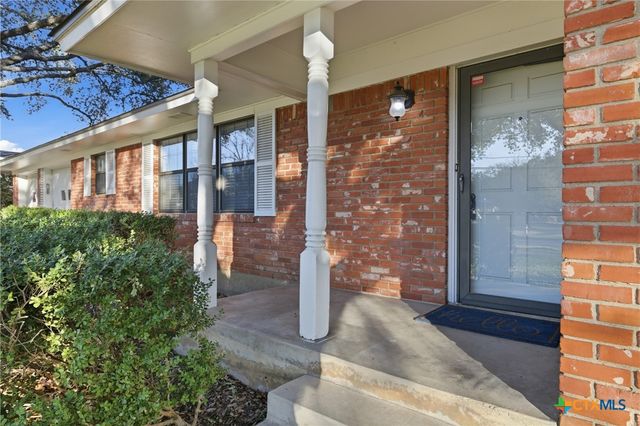 3413 Meadow Oaks Drive, Temple, TX 76502